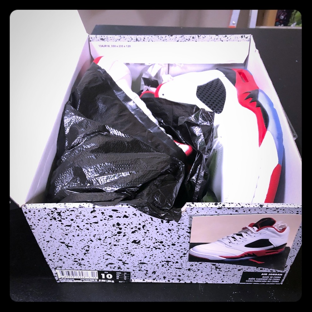 Retro Jordan low 5’s